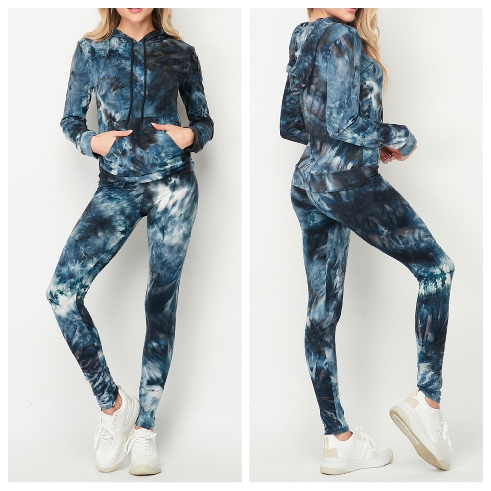 2 Piece Tie Dye Hoodie and pants set - Picture 3 of 4